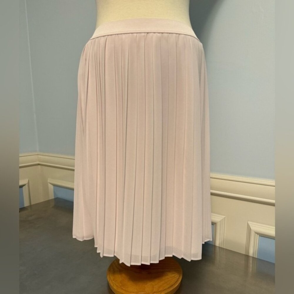 Suzy Shier - pink pleated sheer lined midi skirt